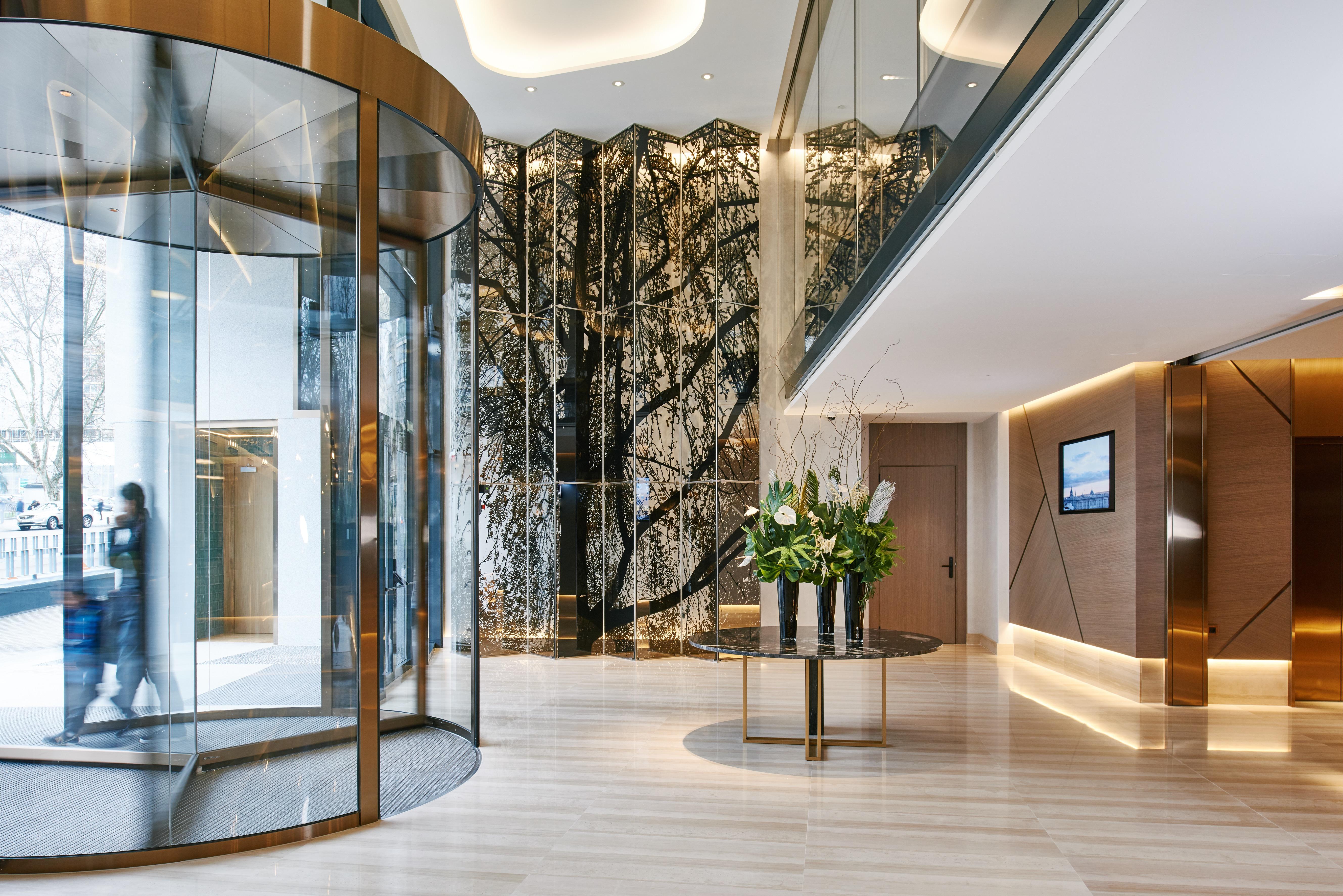 Vp Plaza Espana Design Madrid Ngoại thất bức ảnh The lobby of the hotel