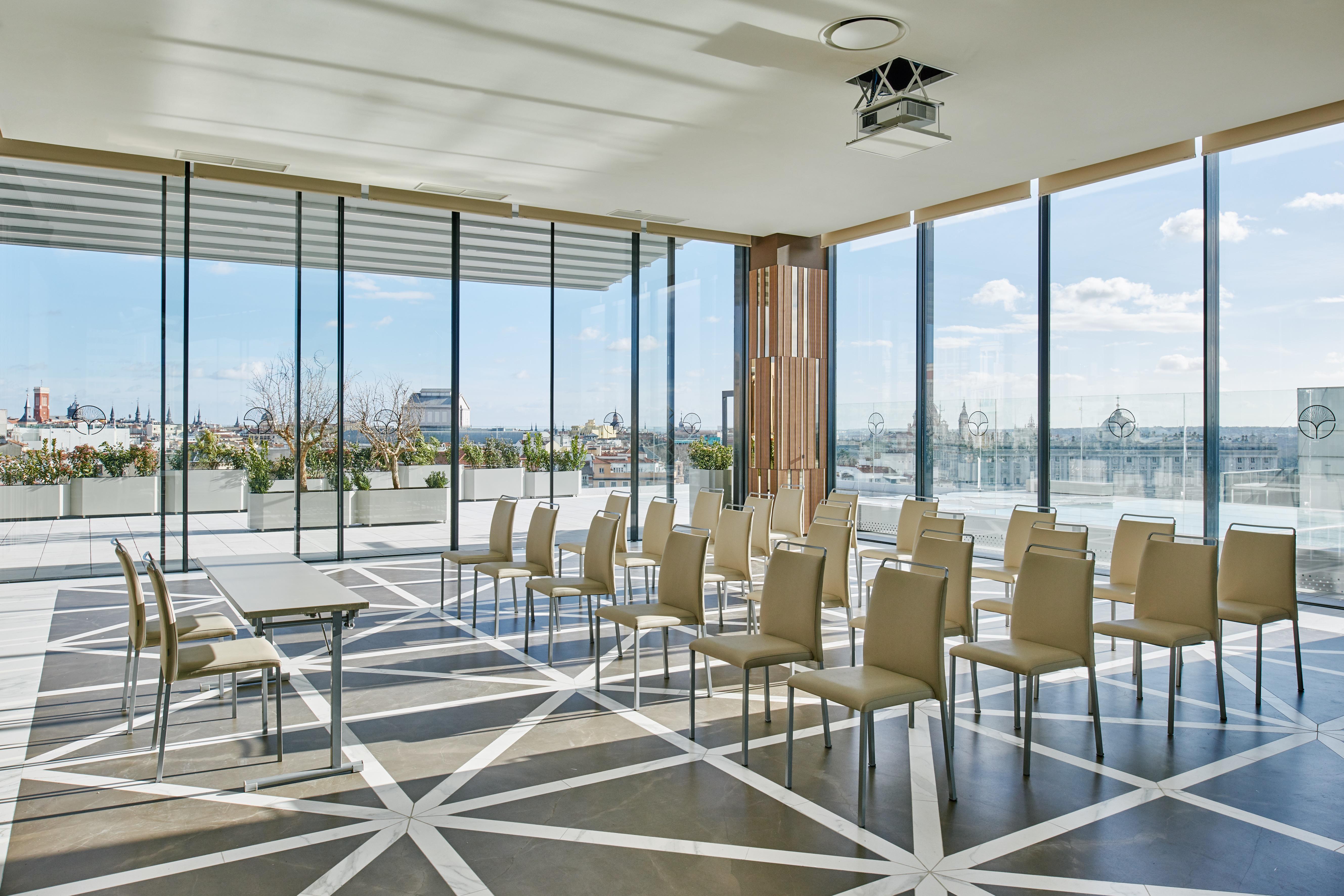 Vp Plaza Espana Design Madrid Ngoại thất bức ảnh The Sky Room