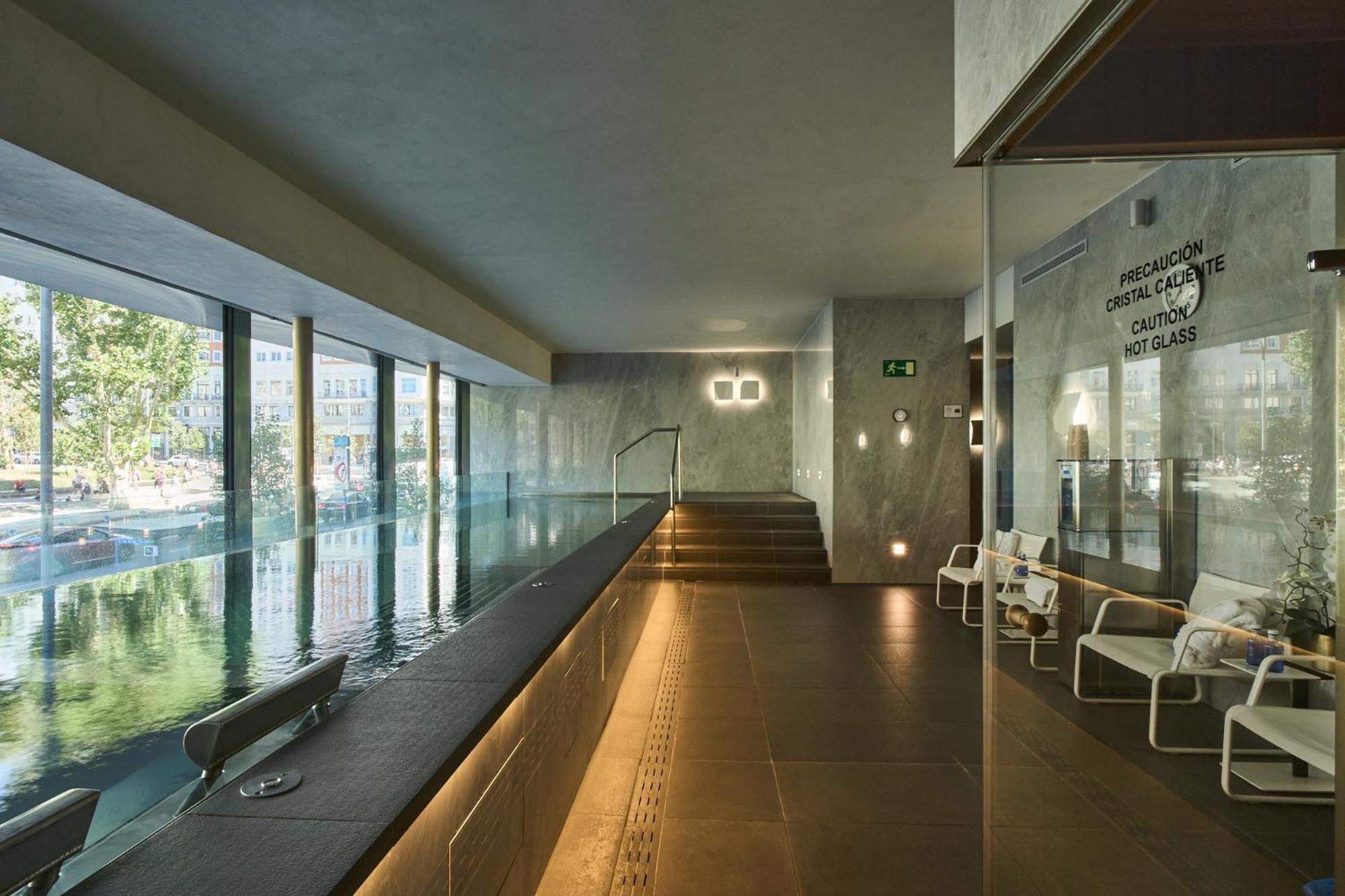Vp Plaza Espana Design Madrid Ngoại thất bức ảnh Interior of the building