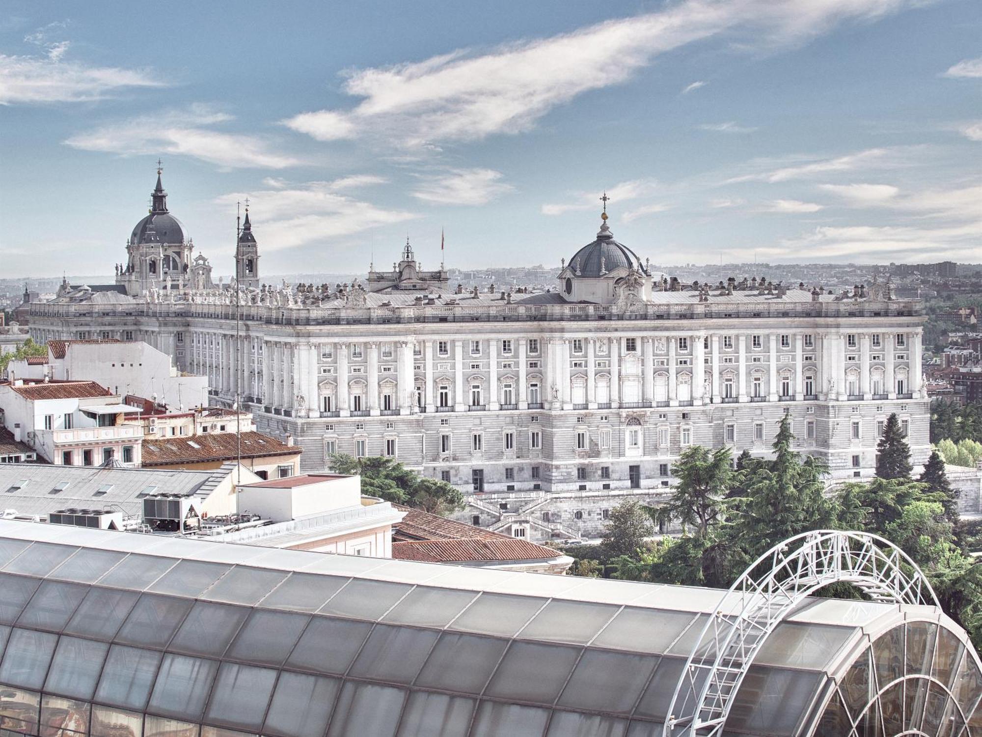 Vp Plaza Espana Design Madrid Ngoại thất bức ảnh The Royal Palace of Madrid